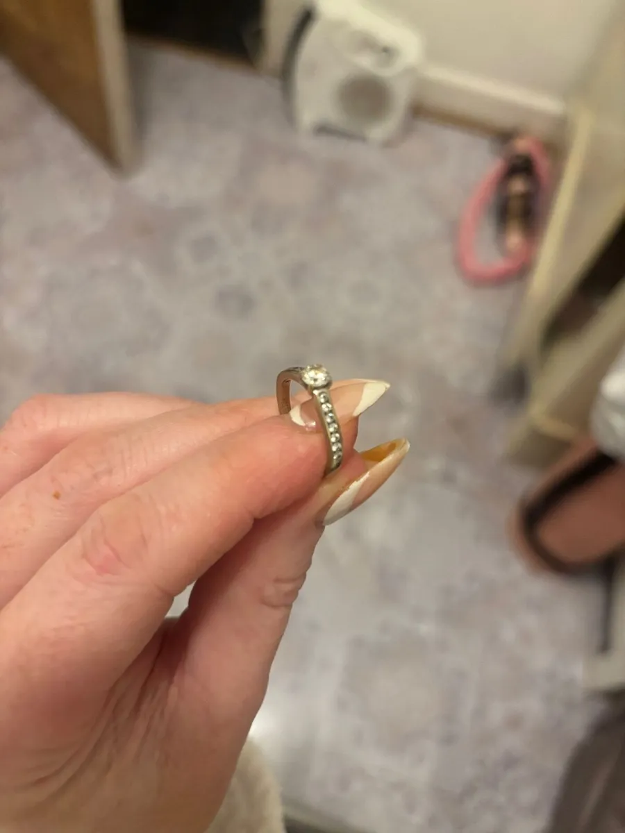 White gold diamond ring - Image 4