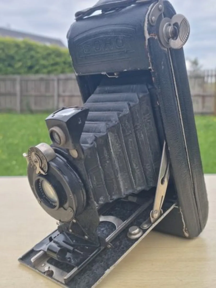 Folding SOHO London camera - Image 2