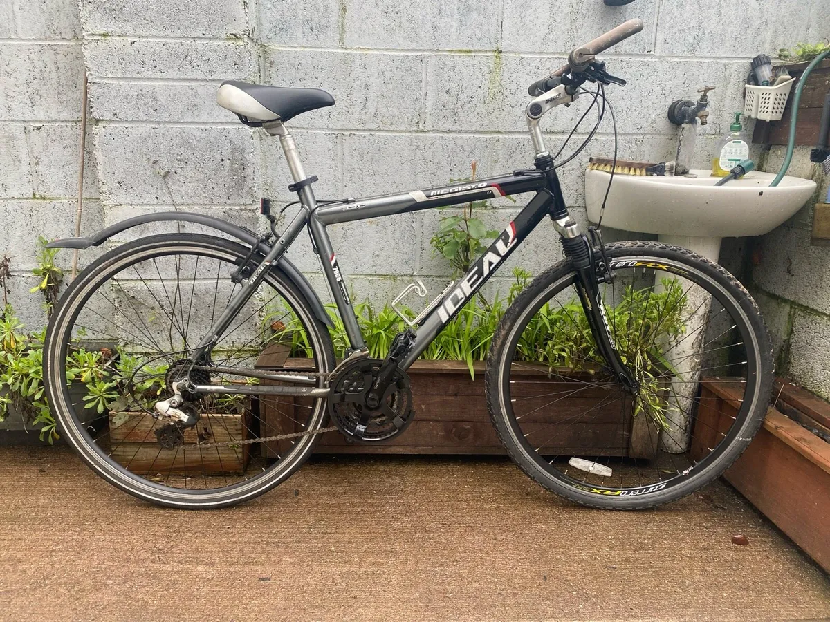 Hybrid Ideal megisto 28 inch wheels 21 inch - Image 1