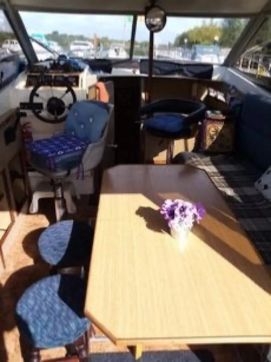 HAINES 29’ SEDAN - Image 4