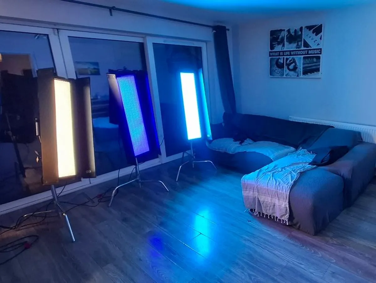 Kino Flo studio lighting x 3 - Image 2