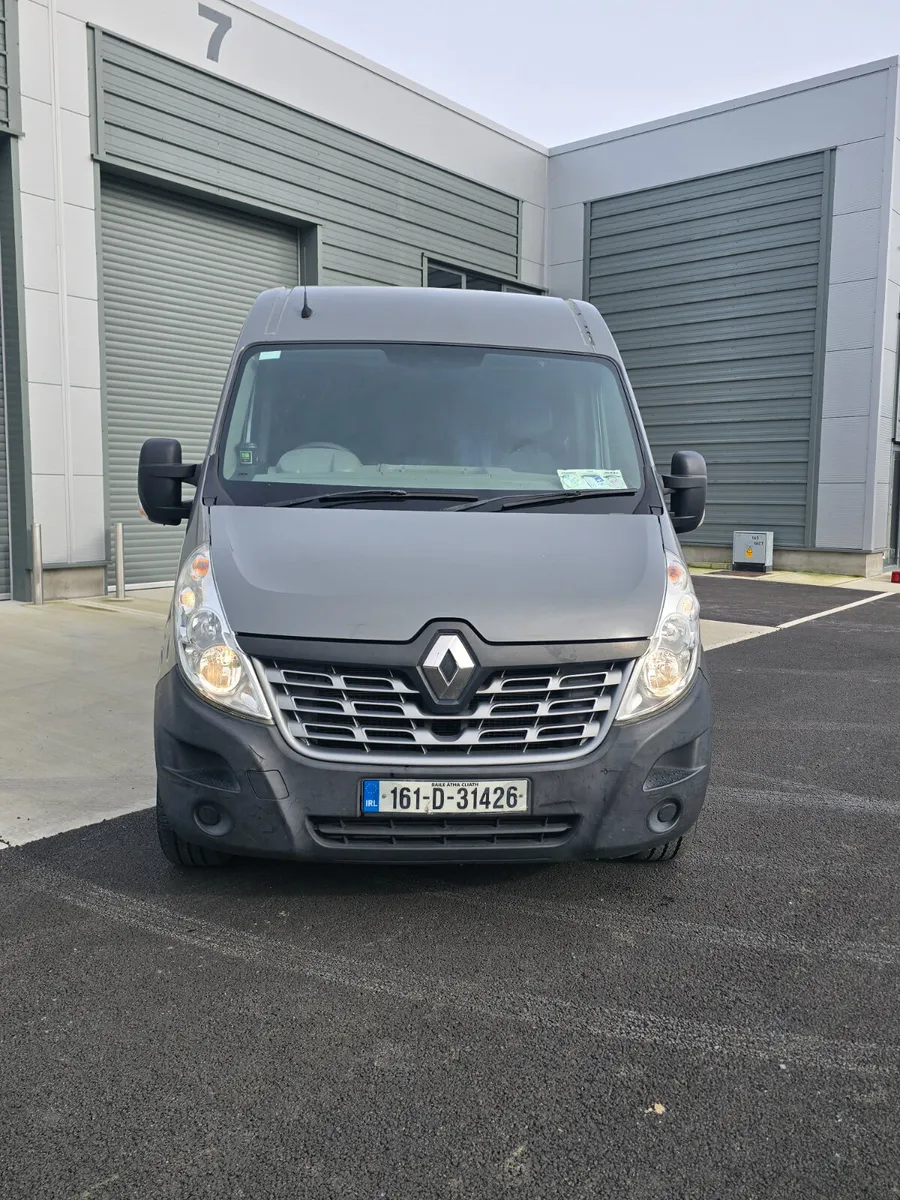 Renault Master 2016 - Image 2