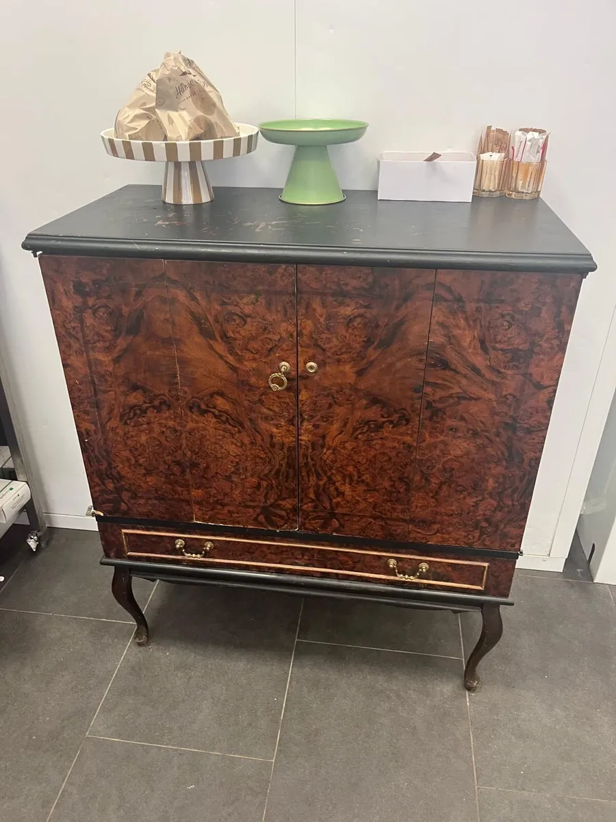 Cafe contents - Image 4