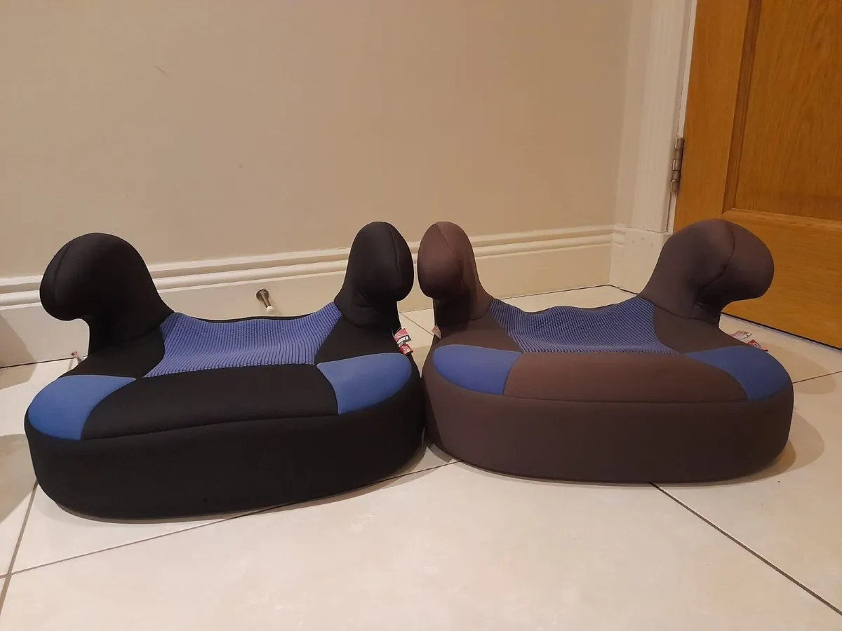 Kids booster car seats - Image 1