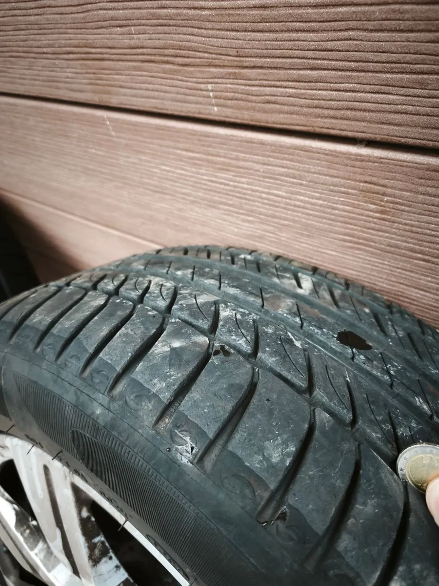 5x112 R17 Audi Alloys 225/50/17 - Image 3