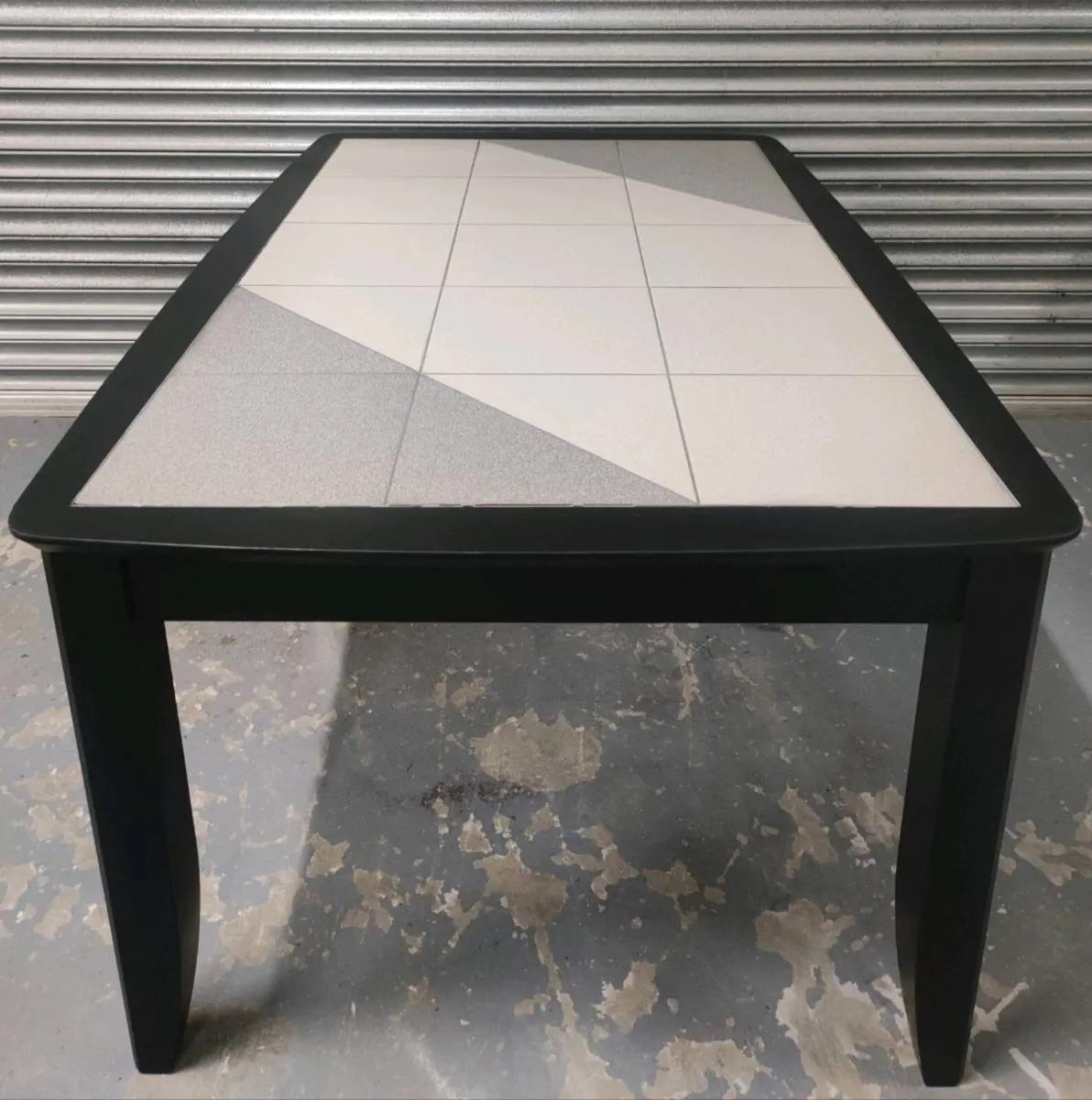 Large Kitchen dining table - Image 3