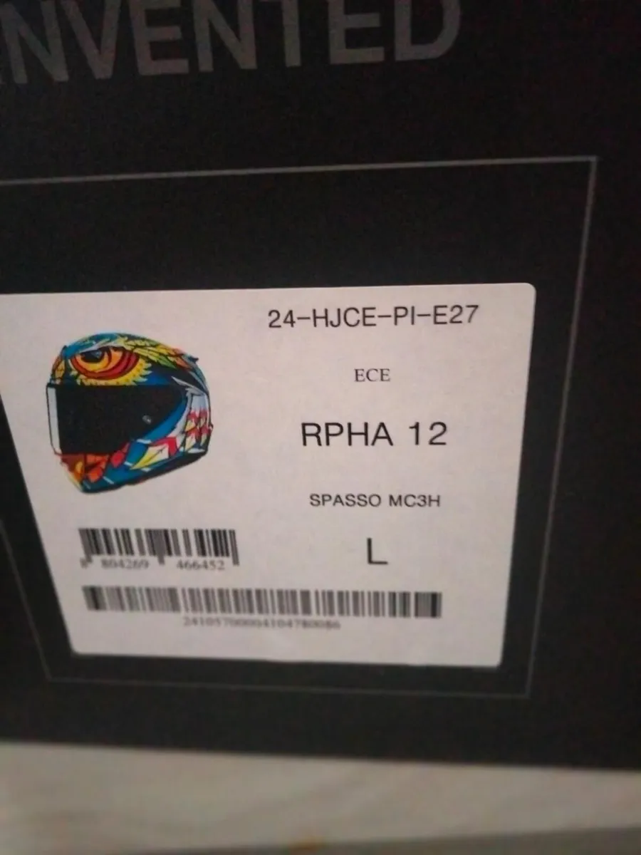 hjc rpha 12 race-helmet. - Image 4