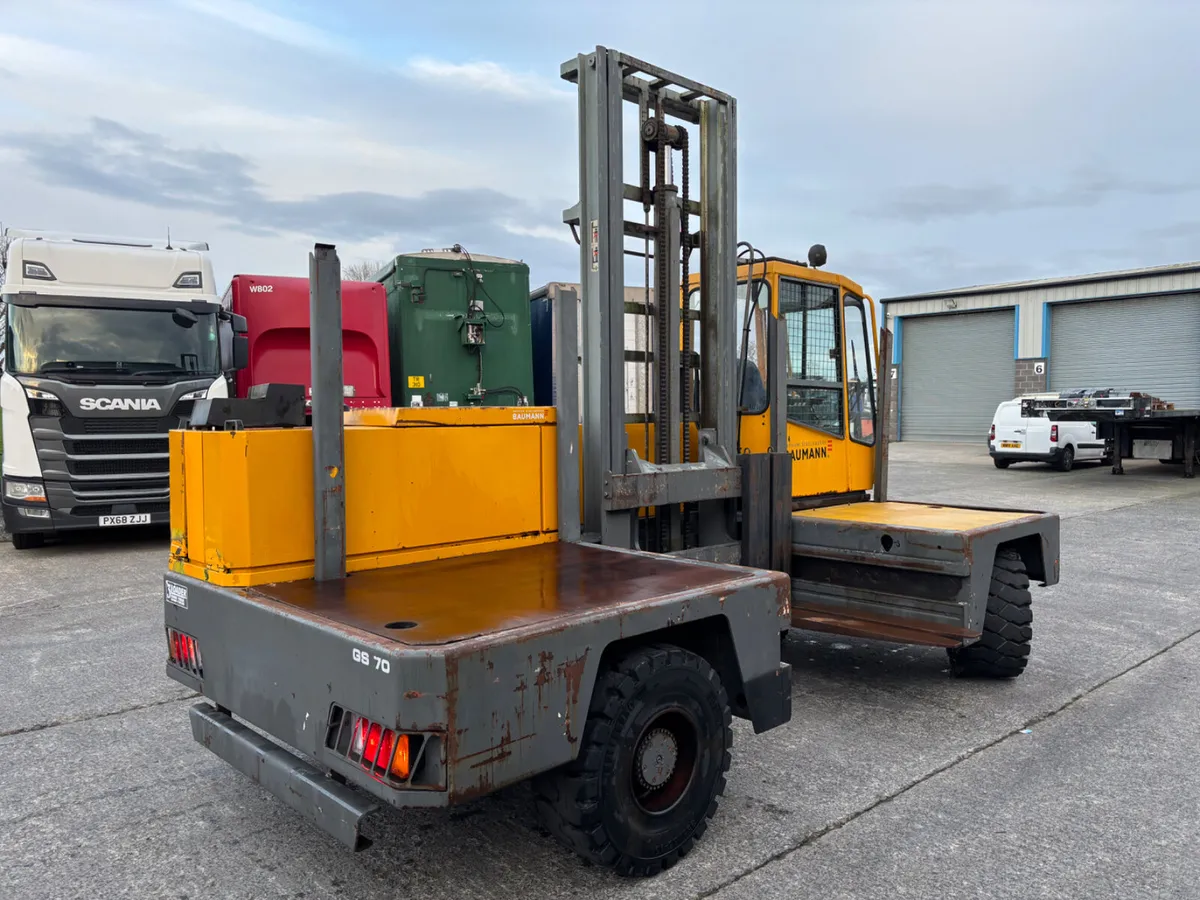 7 Ton  BAUMANN  Side loading forklift Low Hrs - Image 4