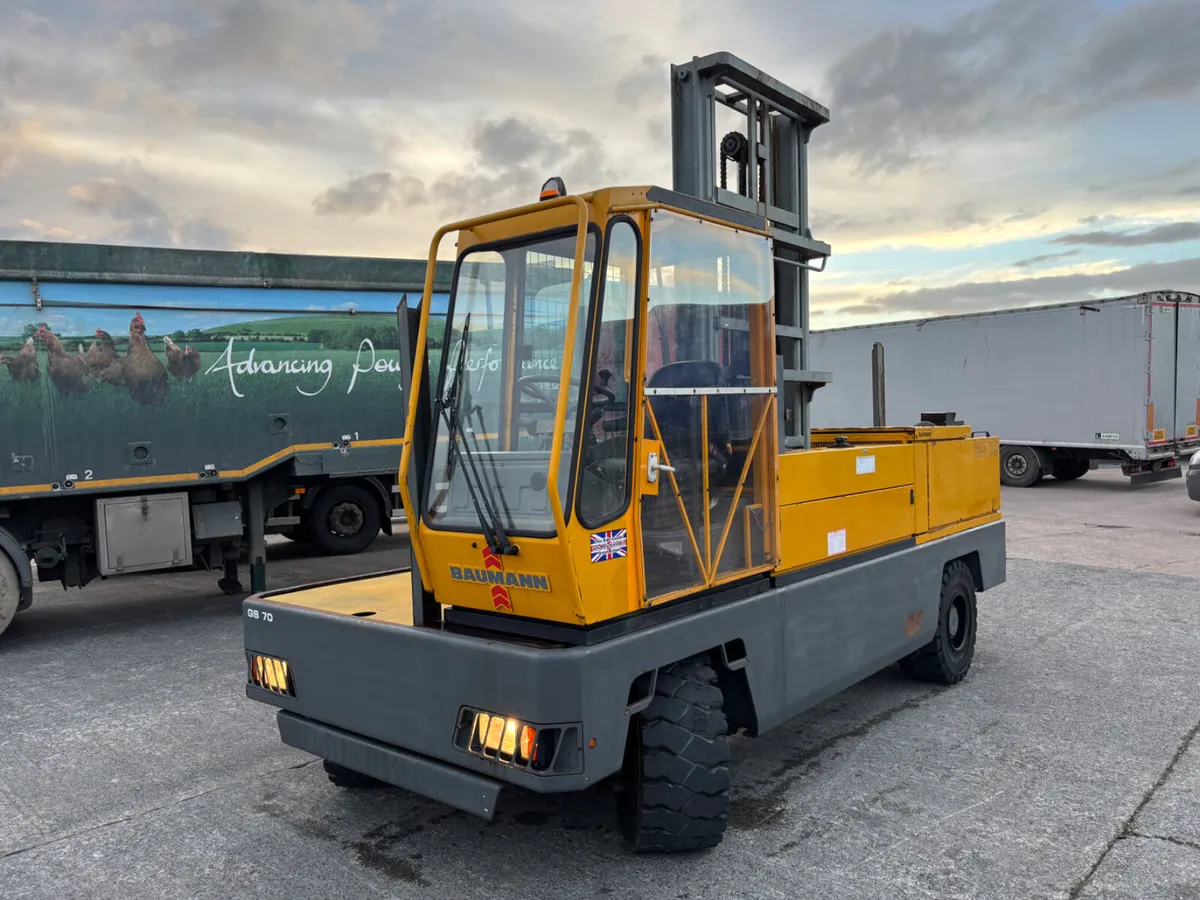 7 Ton  BAUMANN  Side loading forklift Low Hrs - Image 2