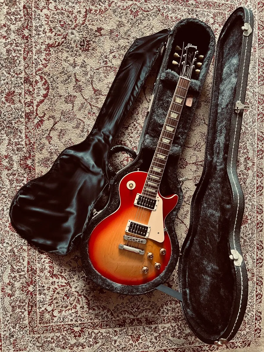 Gibson Les Paul Classic “1950” Reissue (2005) - Image 1