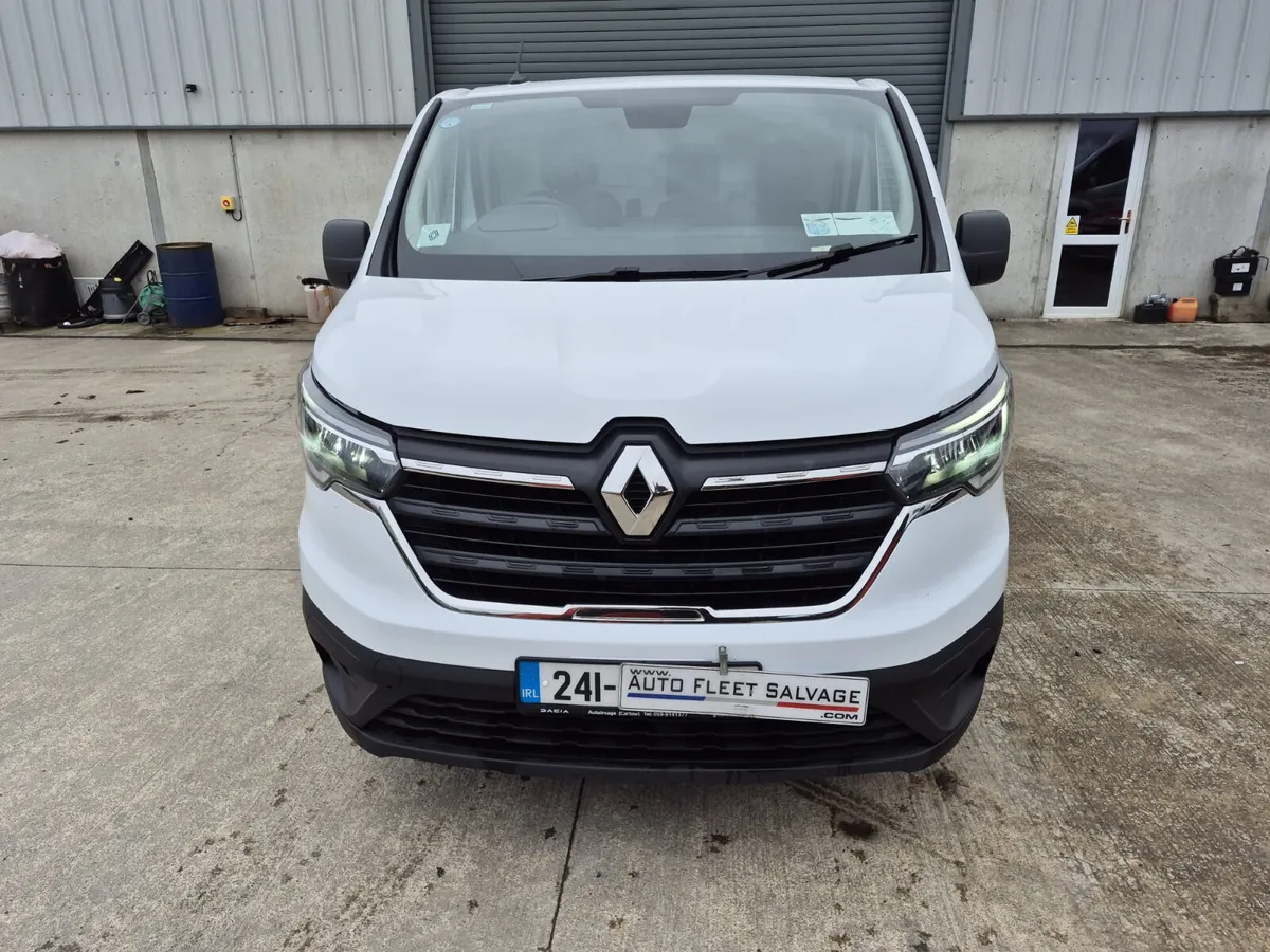 241 RENAULT TRAFFIC LWB BUSINESS 2.0 DCI 130 BHP - Image 2