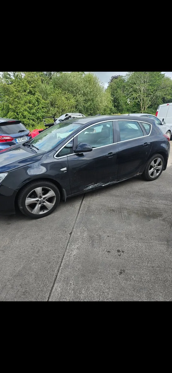 2012 astra - Image 3