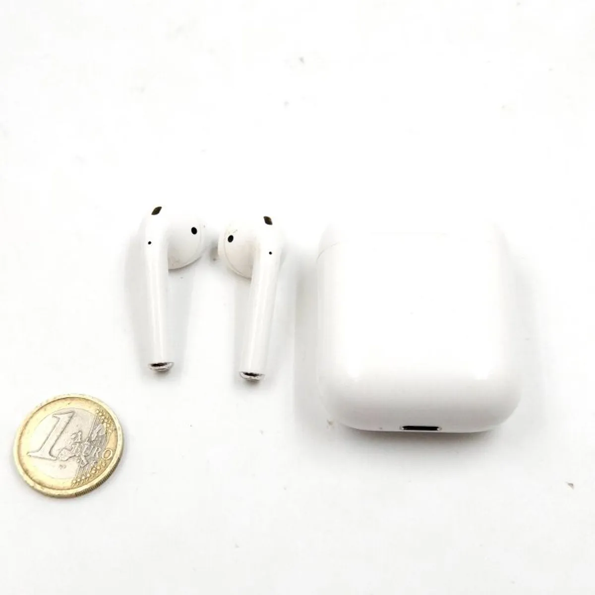 apple airpods - Image 4