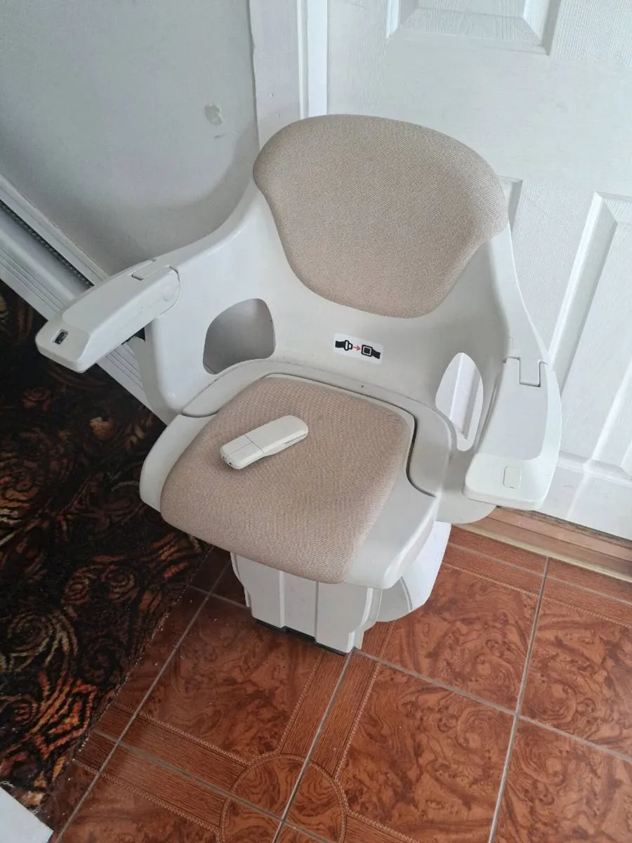 Stair lift - Image 3