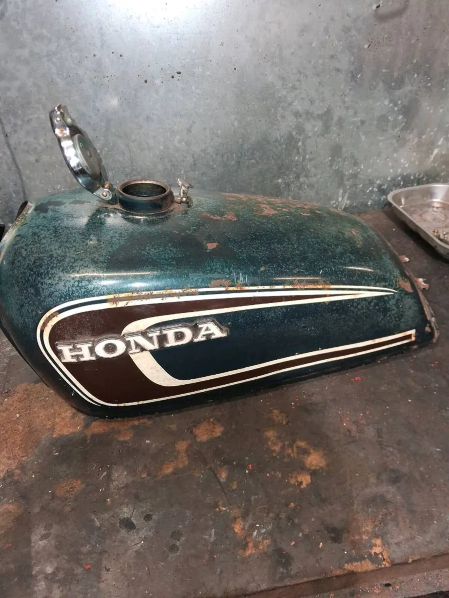 Honda cb 360 tank - Image 1