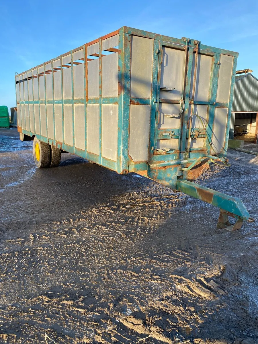 Cattle Trailer - Image 2