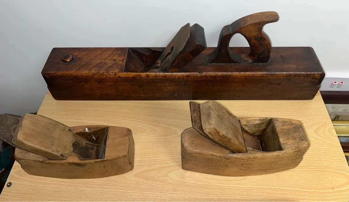 Three vintage planes