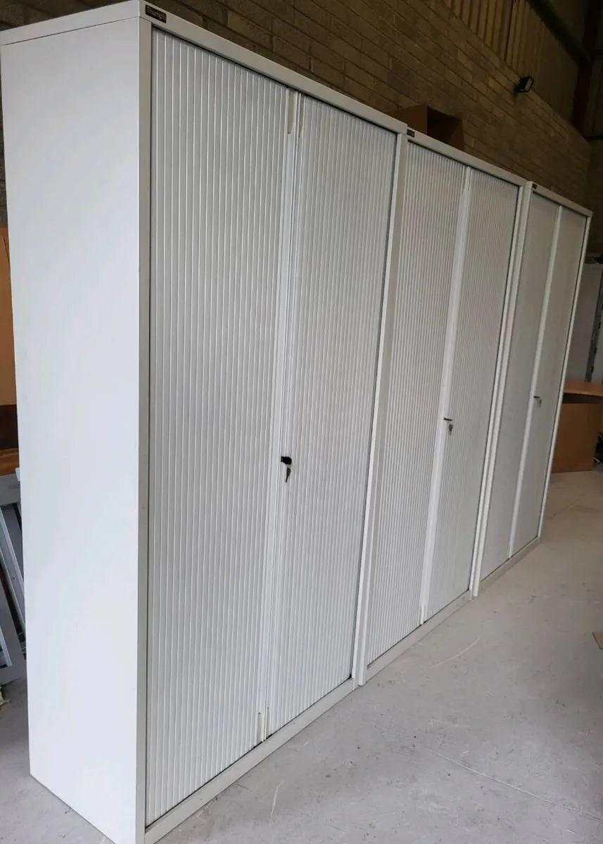 Superb Quality Triumph Storage Units With Keys - Image 2