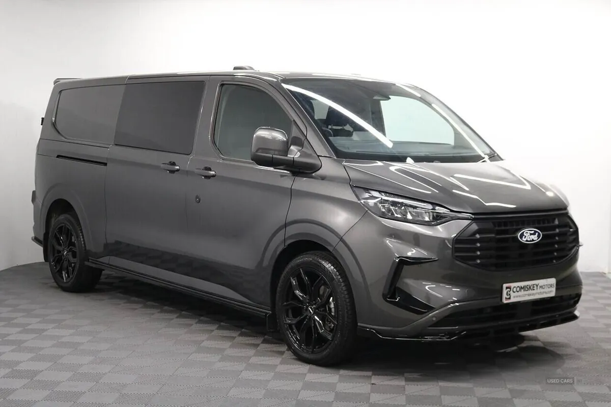 Ford Transit Custom 320 EcoBlue Limited Crew Van D - Image 1