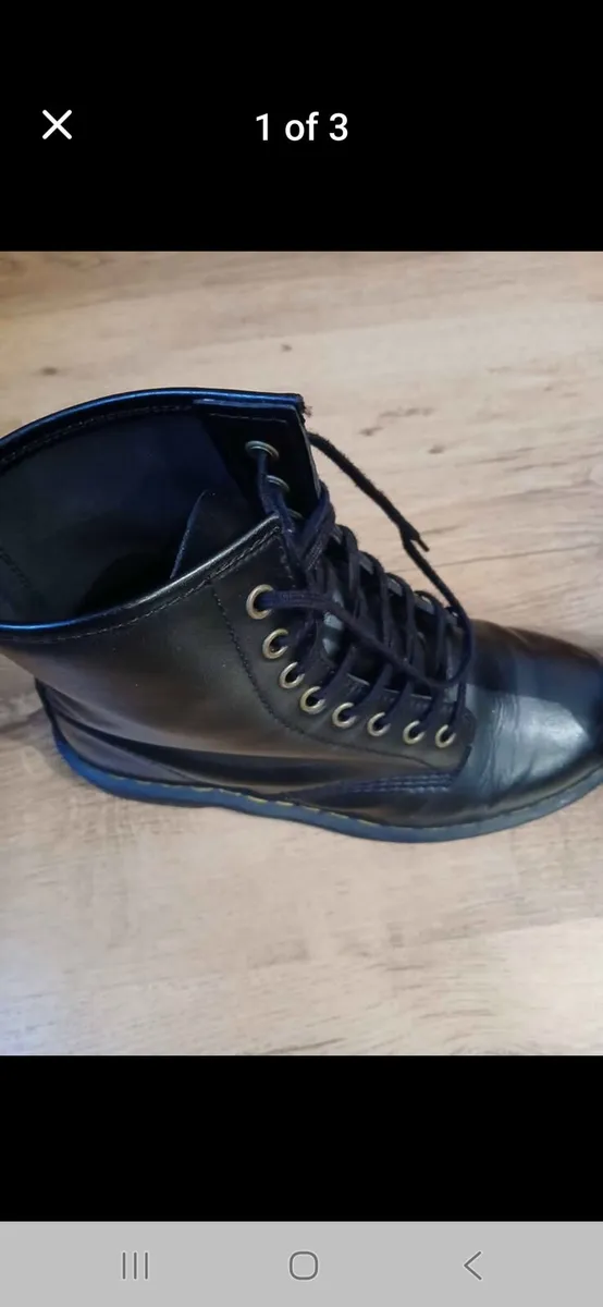 Doc Martin boots - Image 1