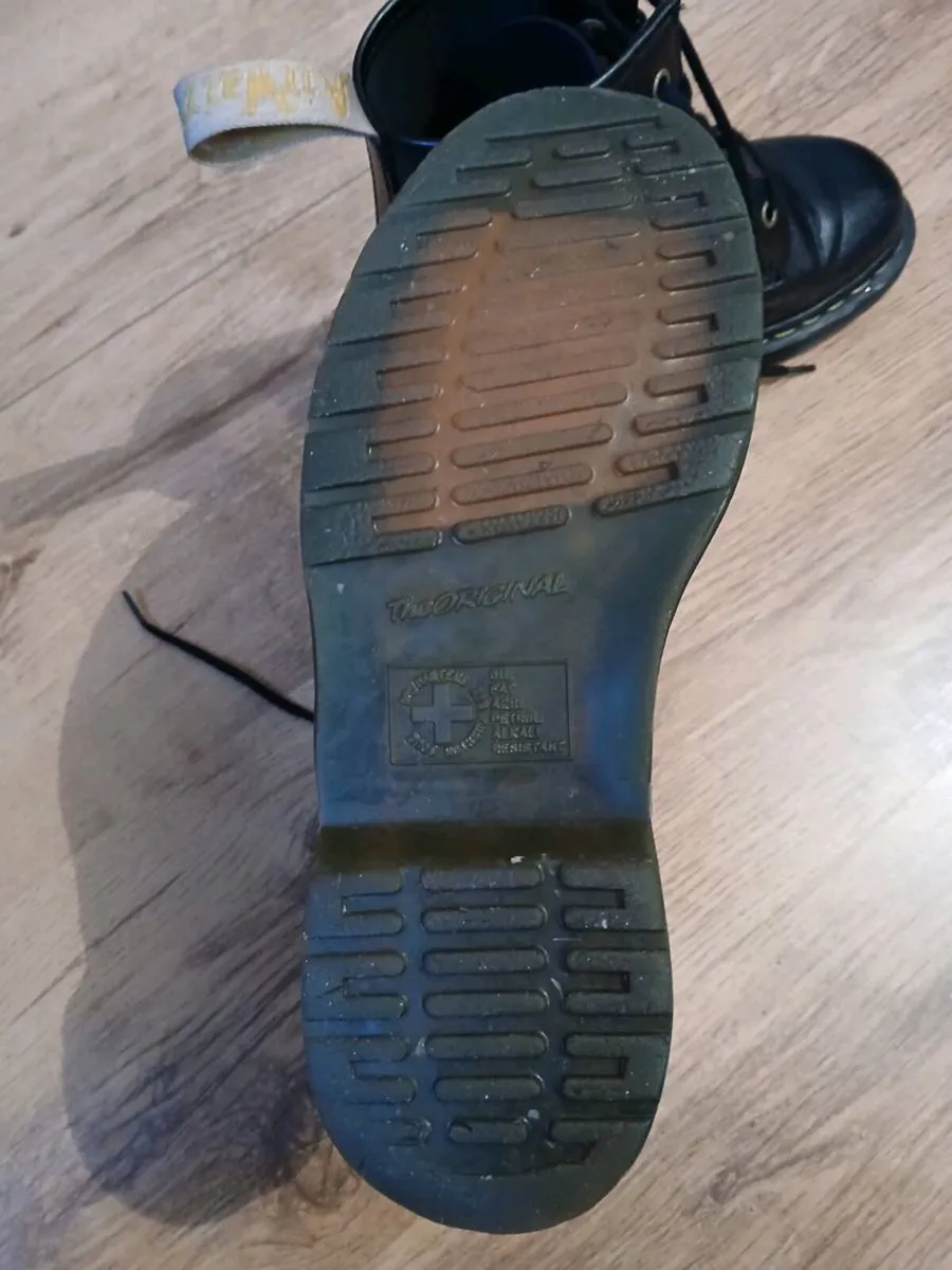 Doc Martin boots - Image 2