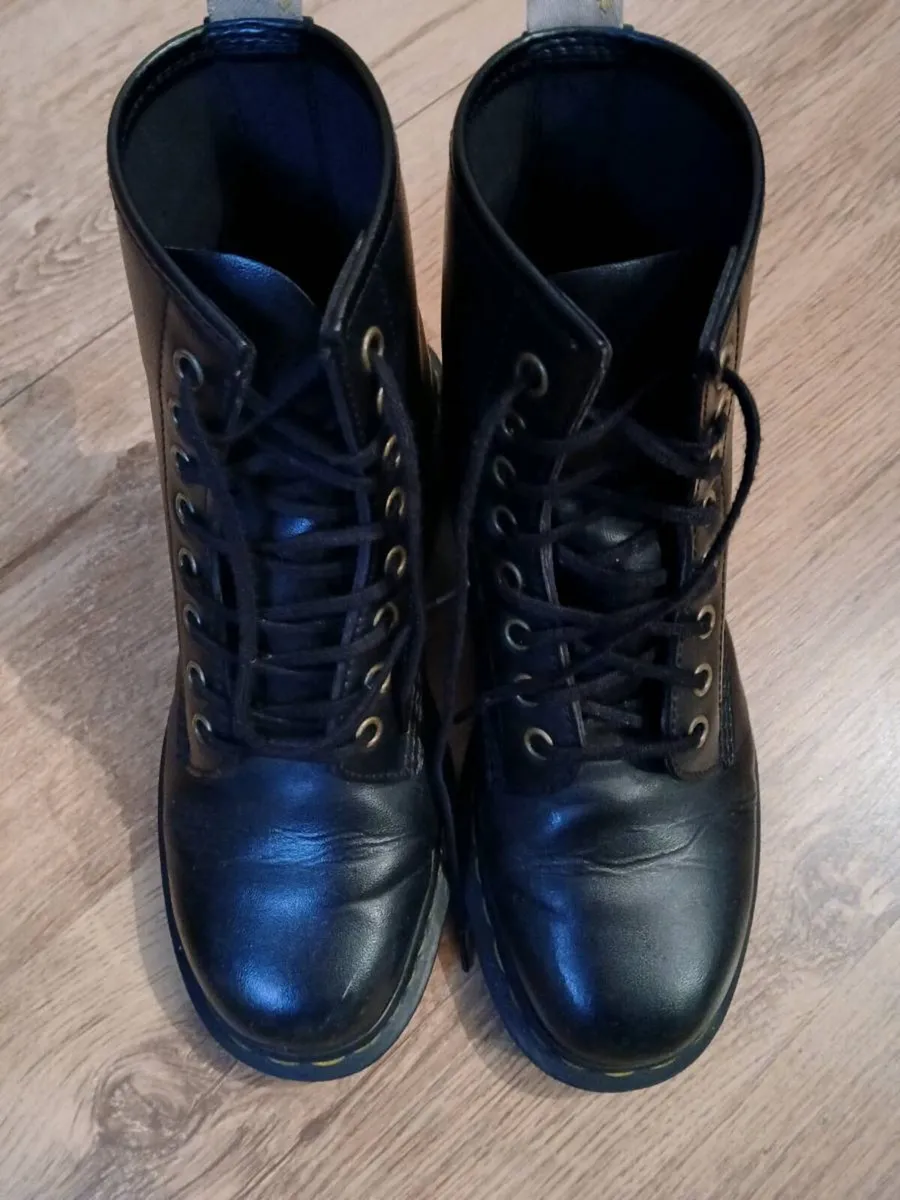 Doc Martin boots - Image 4