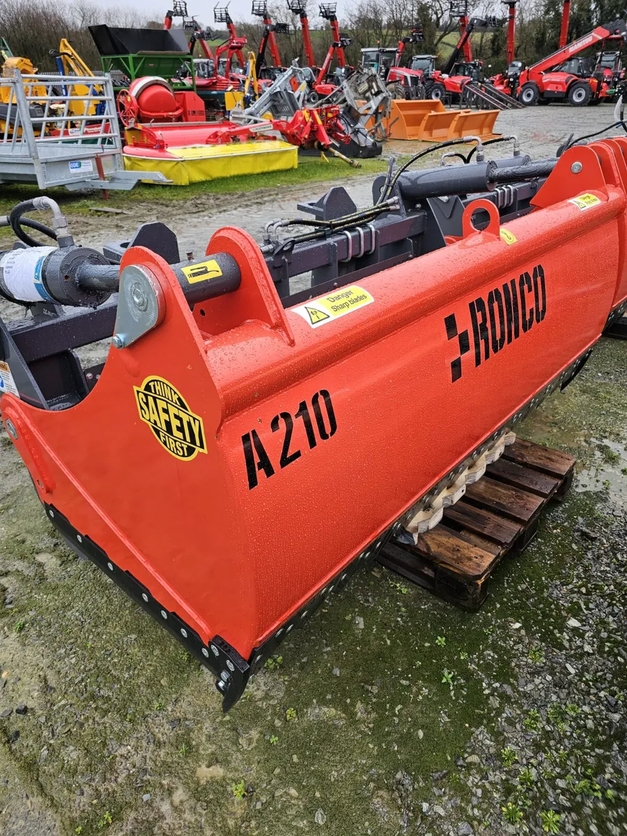New Ronco A210 7ft Shear Grabs In Stock - Image 2