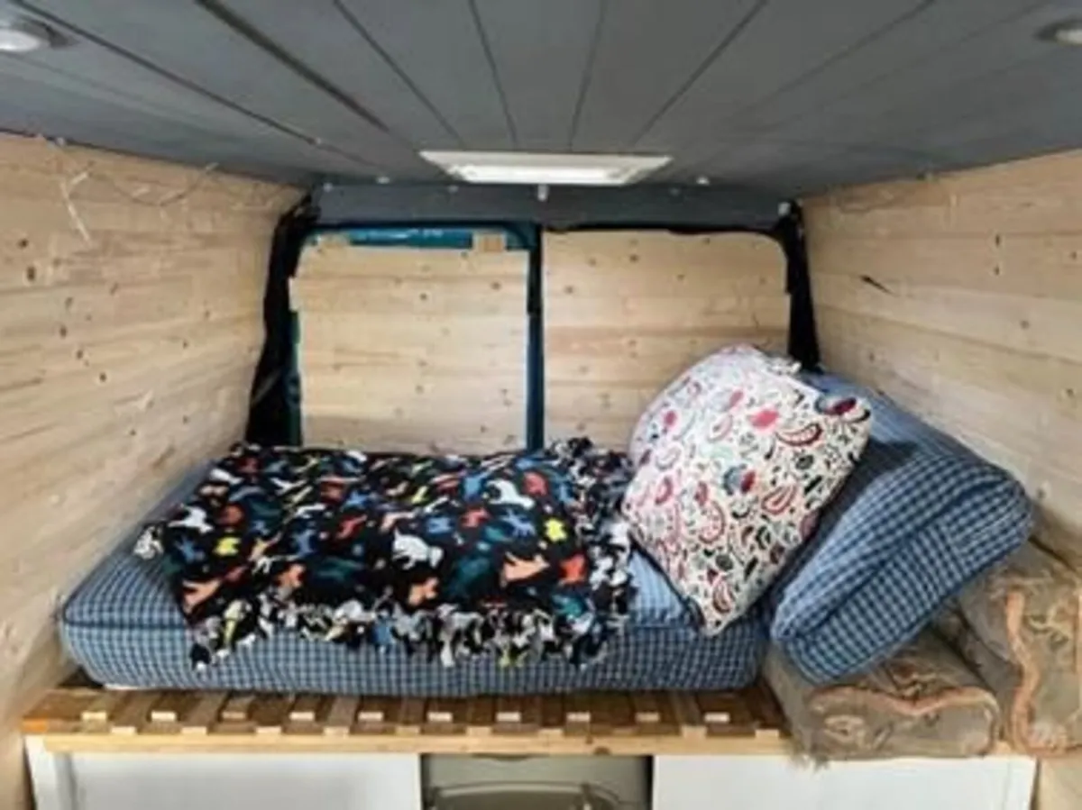 Iveco daily campervan - Image 4