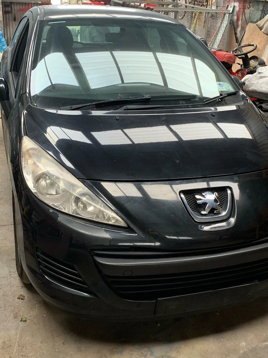 2011 Peugeot 207 - Image 1