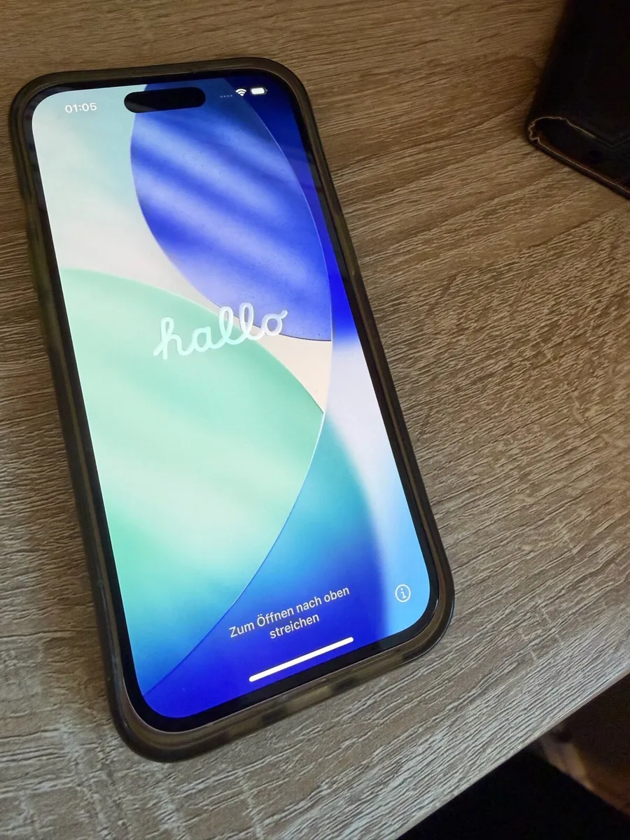 iPhone 15 Pink 128 GB unlocked - Image 2