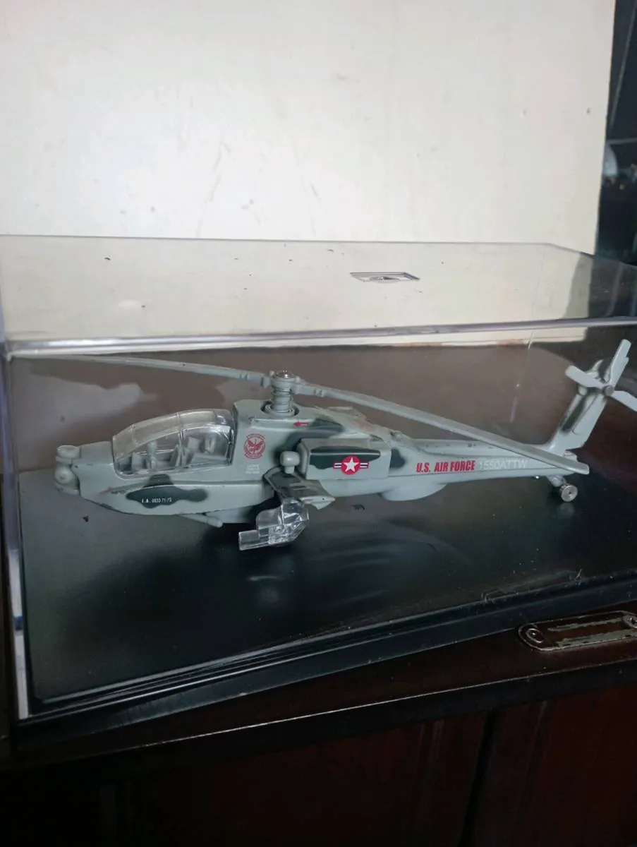 COMBAT COPTER  WITH LIGHTS & SOUND DIE-CAST MODLE - Image 1