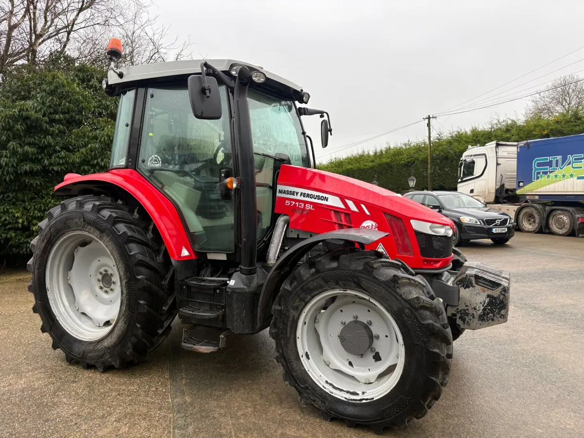 2017 Massey Ferguson 5713 - Image 2