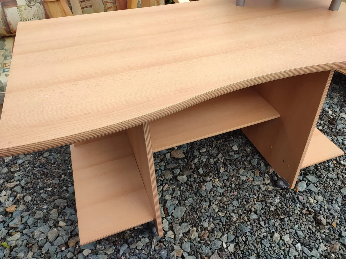 Office Desk - Image 2