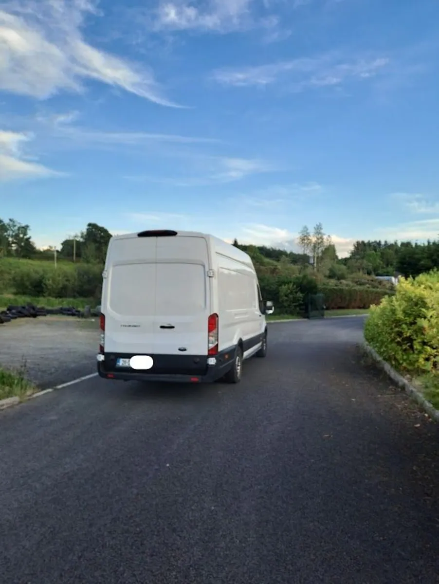 Ford Transit 2021 - Image 2
