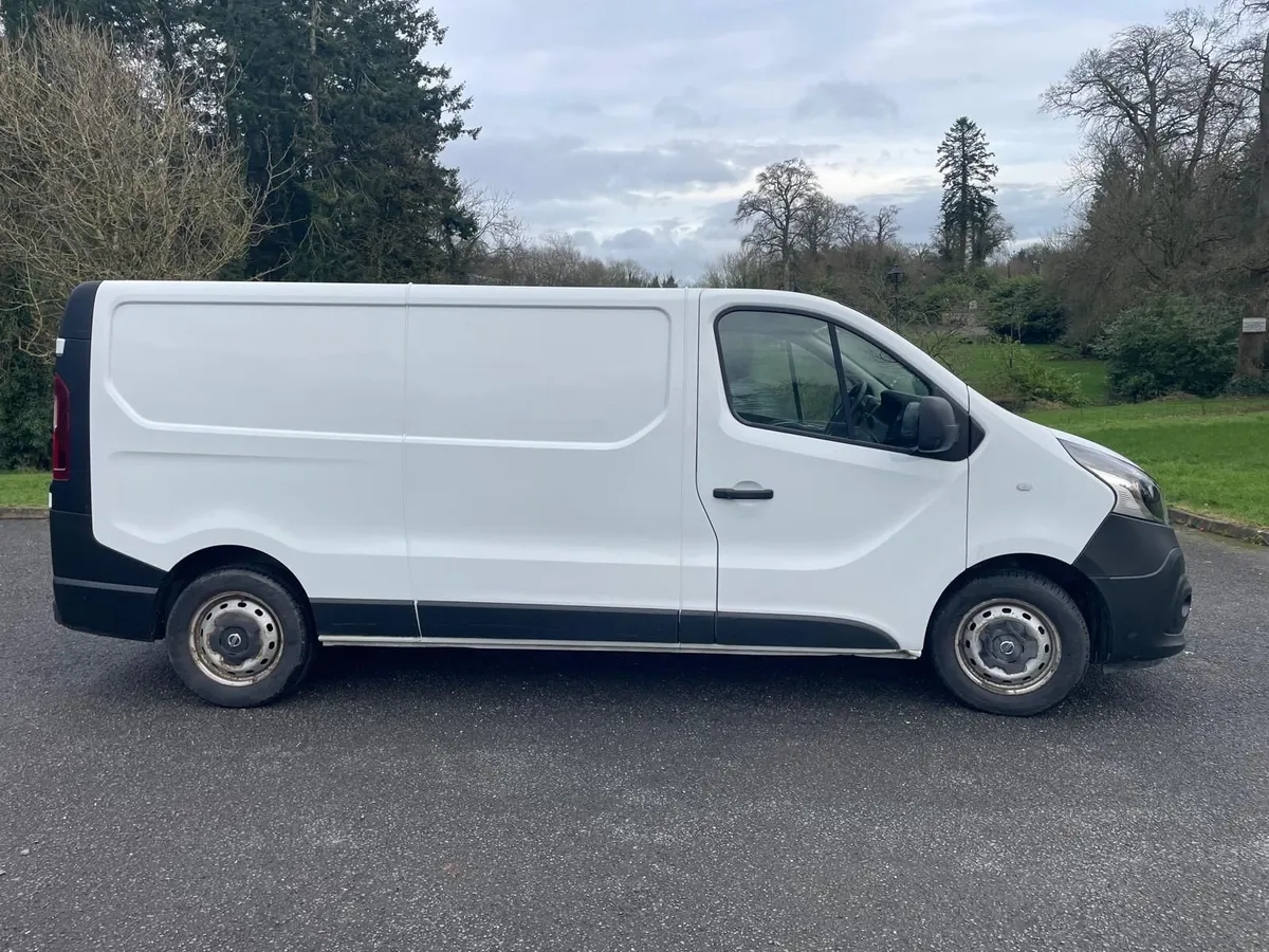Nissan NV300  2020 - New CVRT - Clean Serviced Van - Image 2