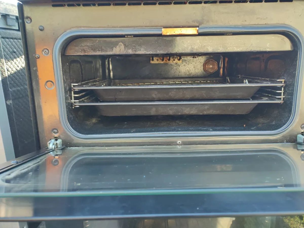 Belling eye level Oven - Image 3