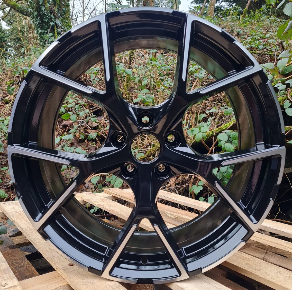 19” rs3 alloys and tyres 5x112