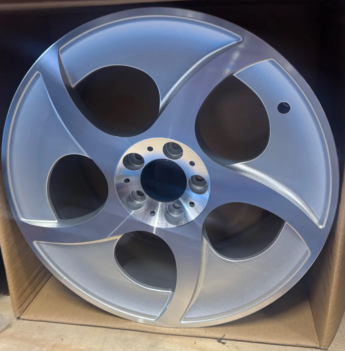 18” Alphards alloy and tyres 5x112