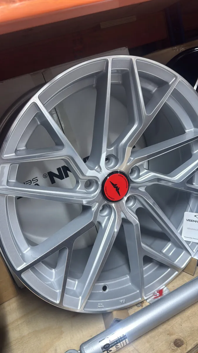 18” veemann vfs44 9.0” all round 5x112