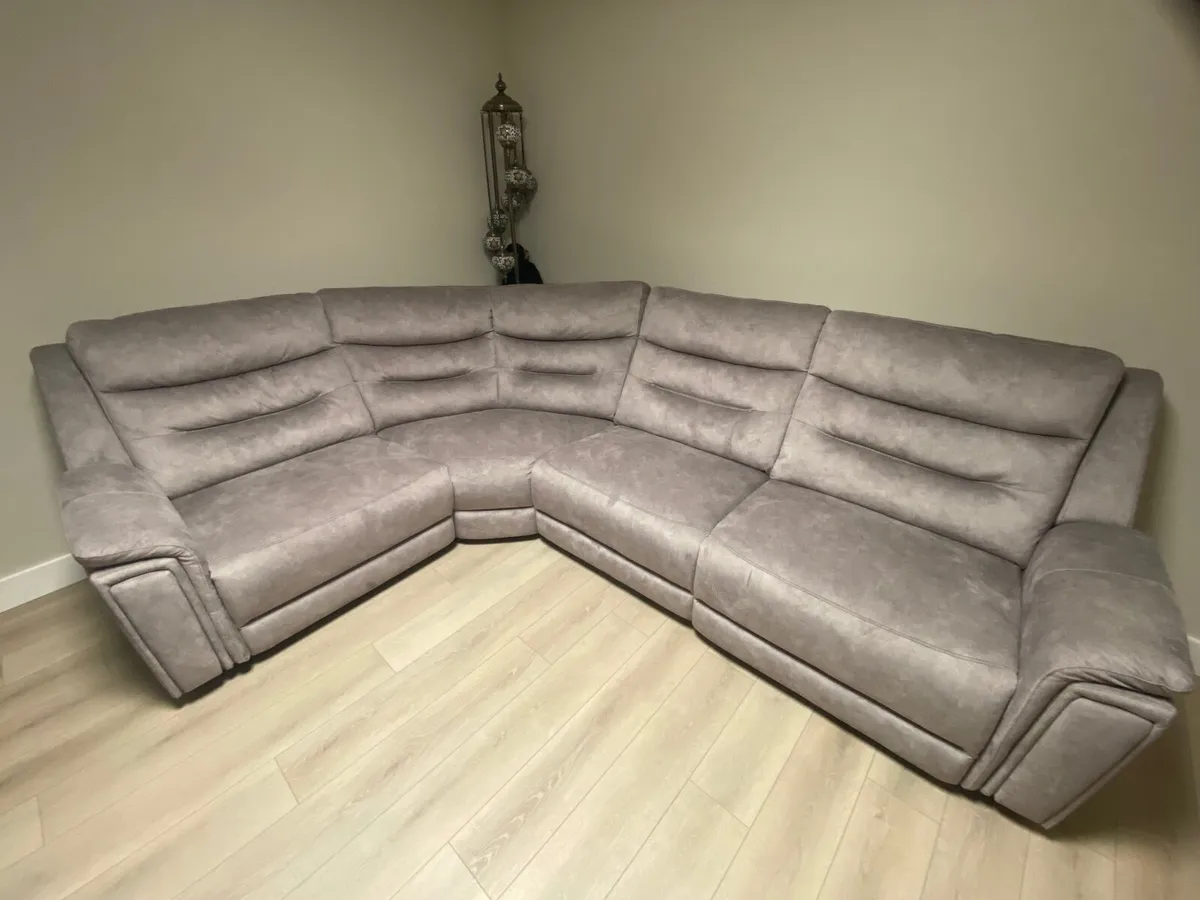 Corner Sofa - Image 2