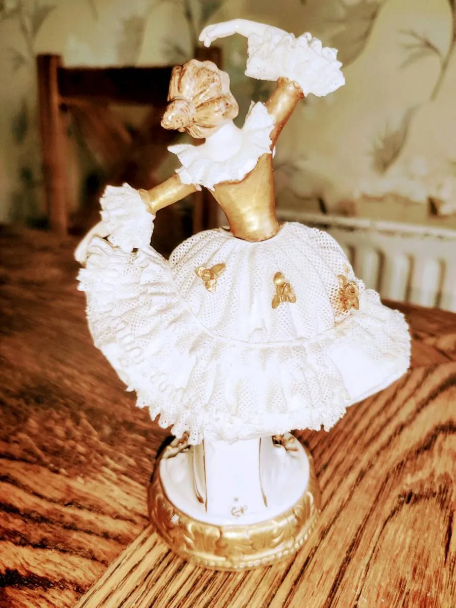 FLORENTINE BALLERINA, 24CT Gold Painted Dresden - Image 4