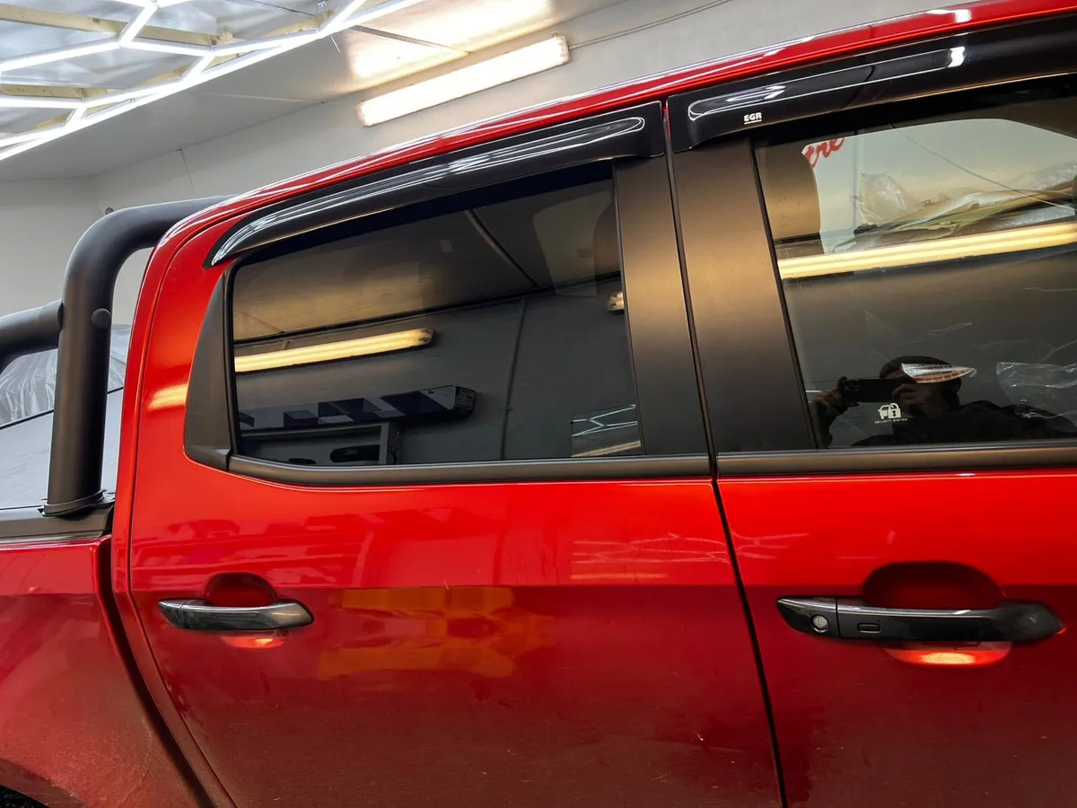 Window tint fitting & dechrome offer - Image 1