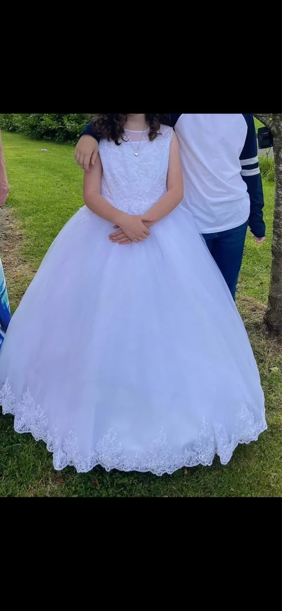 Communion dress - Image 2