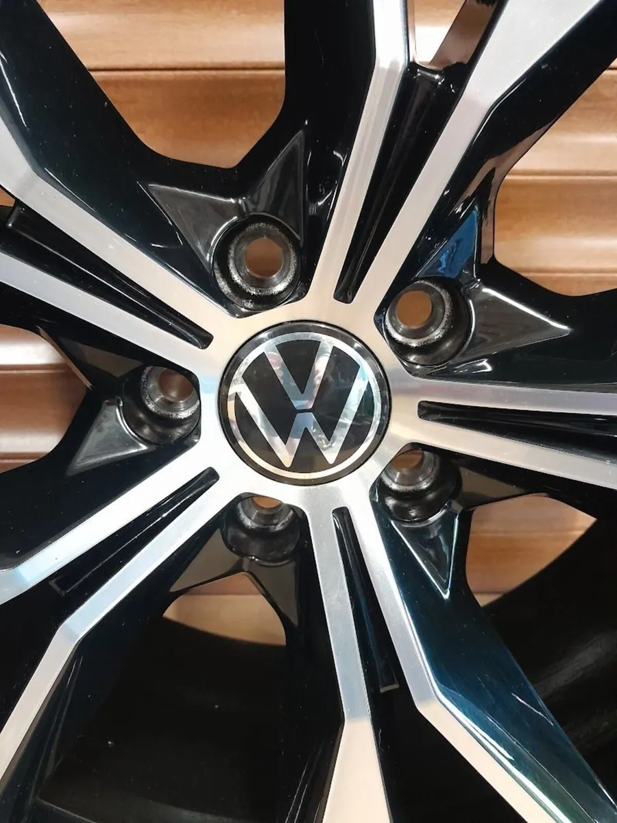 Alloy wheels - Image 3