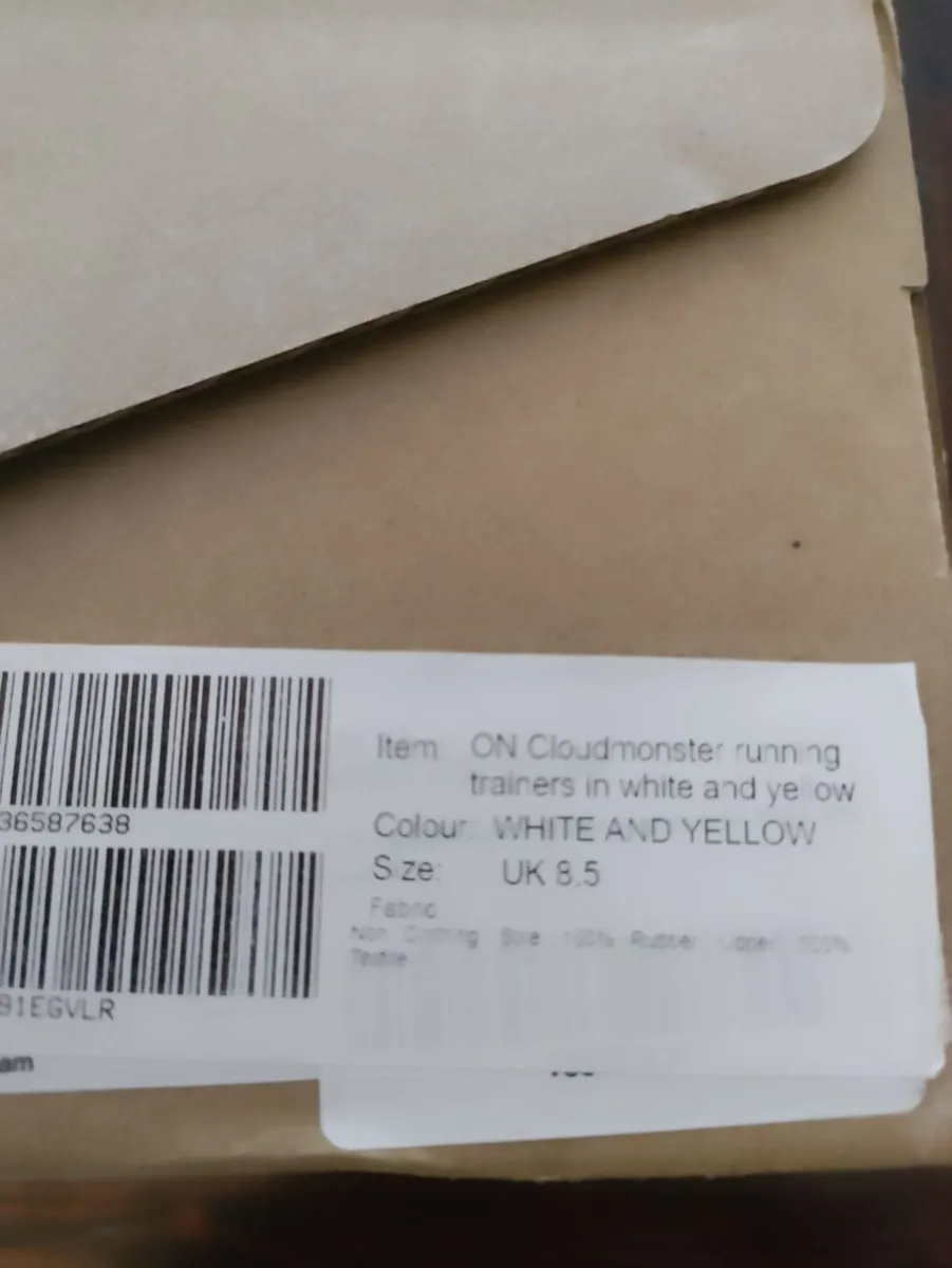 On Running CloudMonster 8.5uk 42.5eu New - Image 2