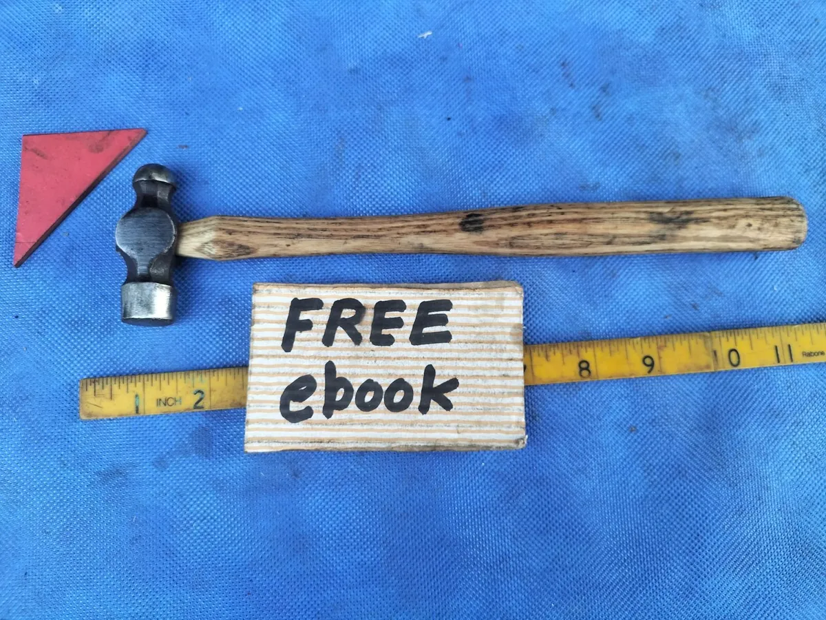 6oz Ball Pein Hammer - Image 1