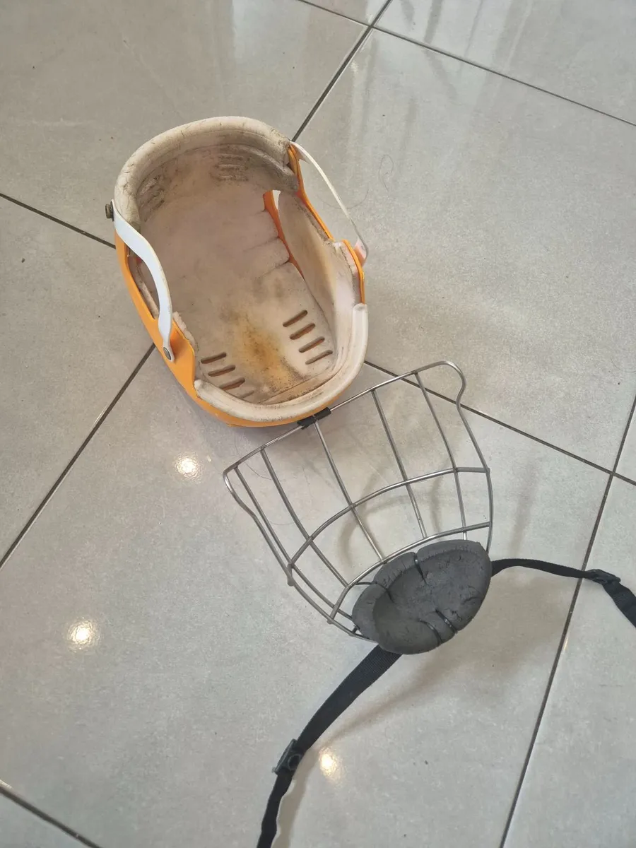 Mycro Hurling Helmet - Image 3