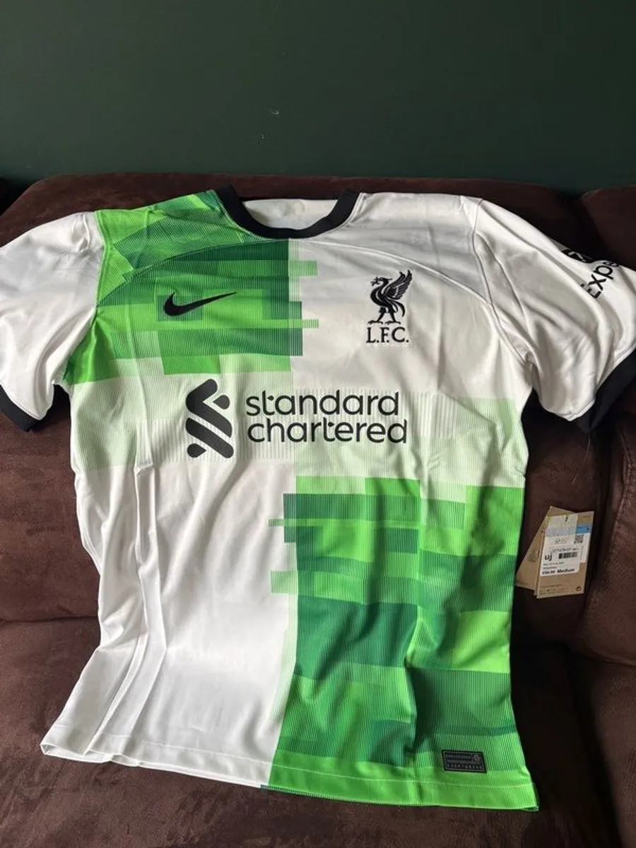 Luis Diaz signed Liverpool jersey - Image 4