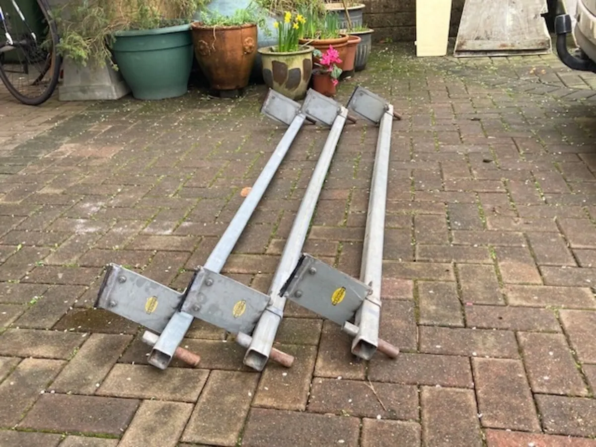 Ford Transit Roof bars - Image 1