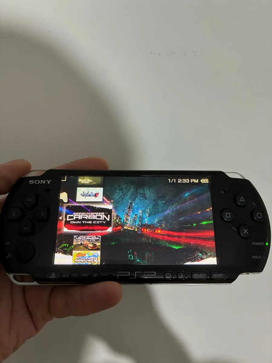 Sony PSP 3000 Modded - 60+ Games | 64Gb + Charger - Image 1